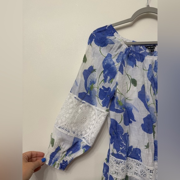 Unique Spectrum Blue Floral and Lace Off the Shoulder Top - Picture 4 of 7